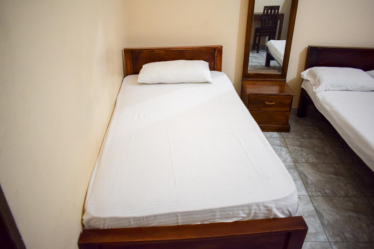 Hotel Yoho Adhikarana Mawatha Kolombo Zewnętrze zdjęcie